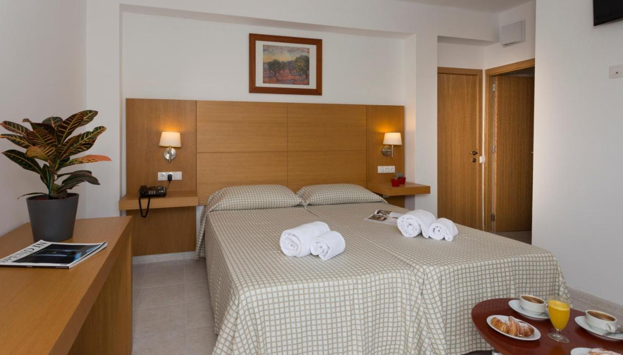 Elegance Playa Arenal Hotel El Arenal  Quarto foto