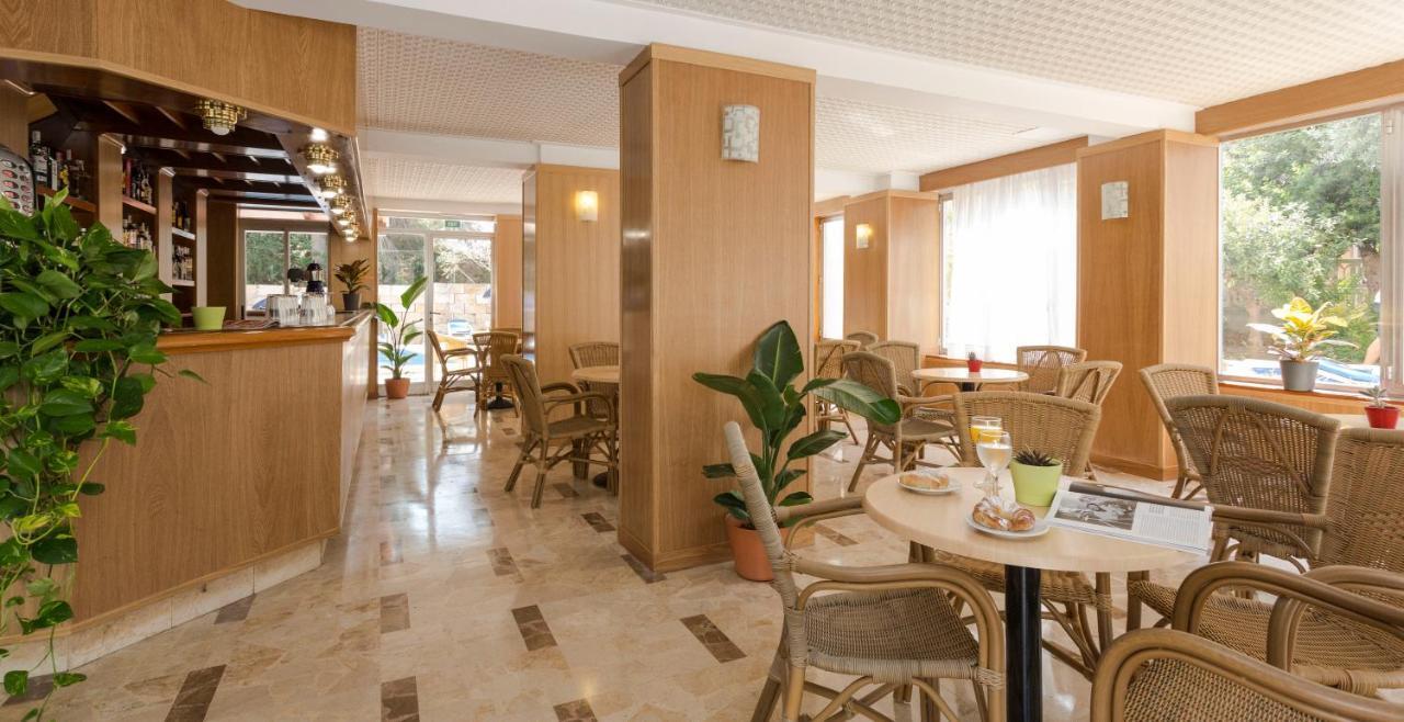 Elegance Playa Arenal Hotel El Arenal  Instalações foto